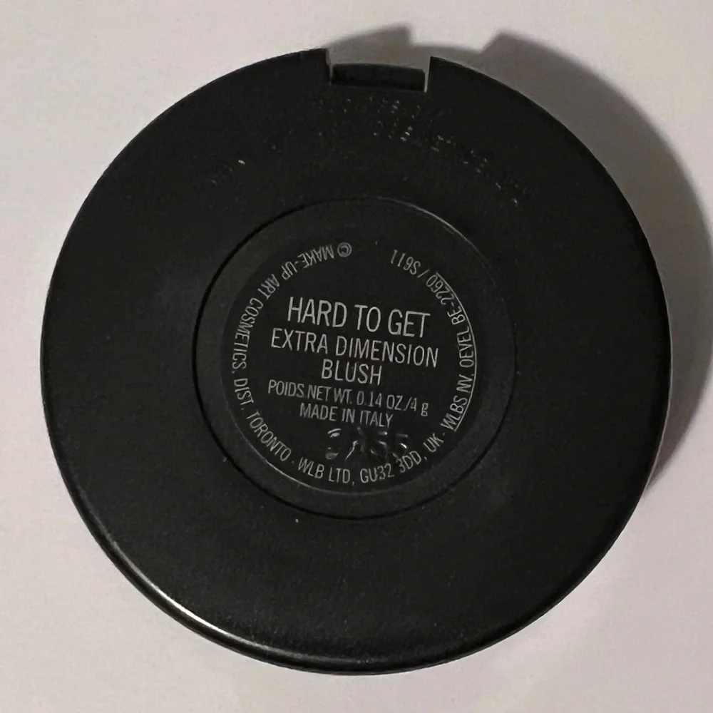 MAC Cosmetics Hard to Get Extra Dimension Blush